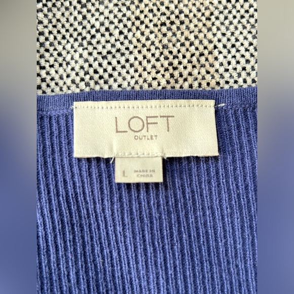 LOFT Dress - Picture 2 of 3